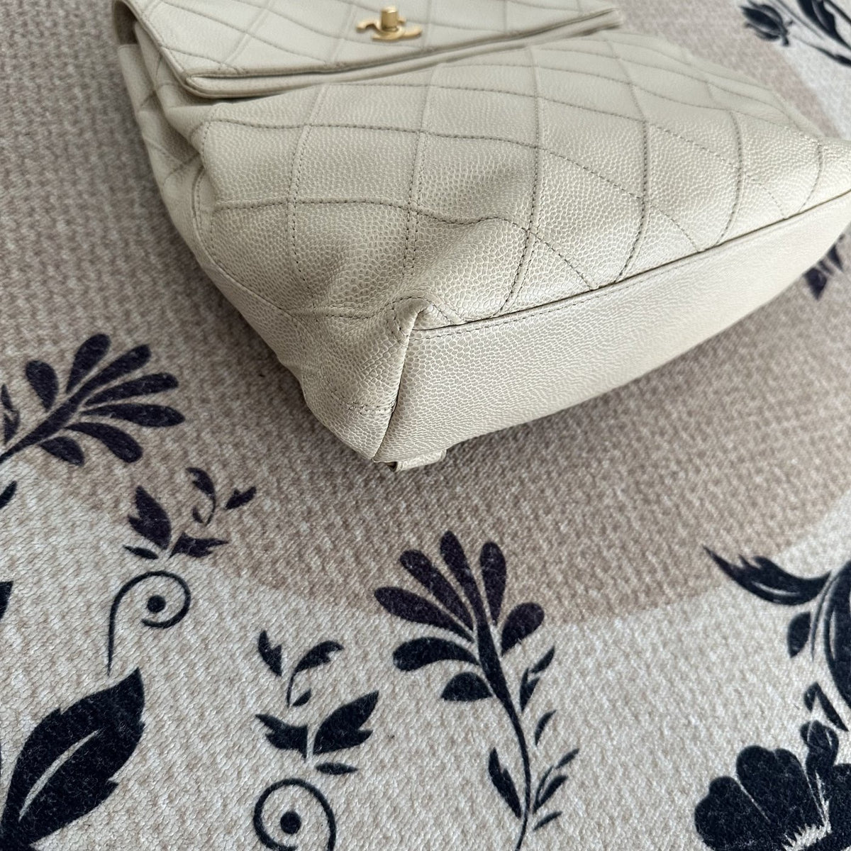 【Chanel】Chanel Cream Quilted Flap Backpack