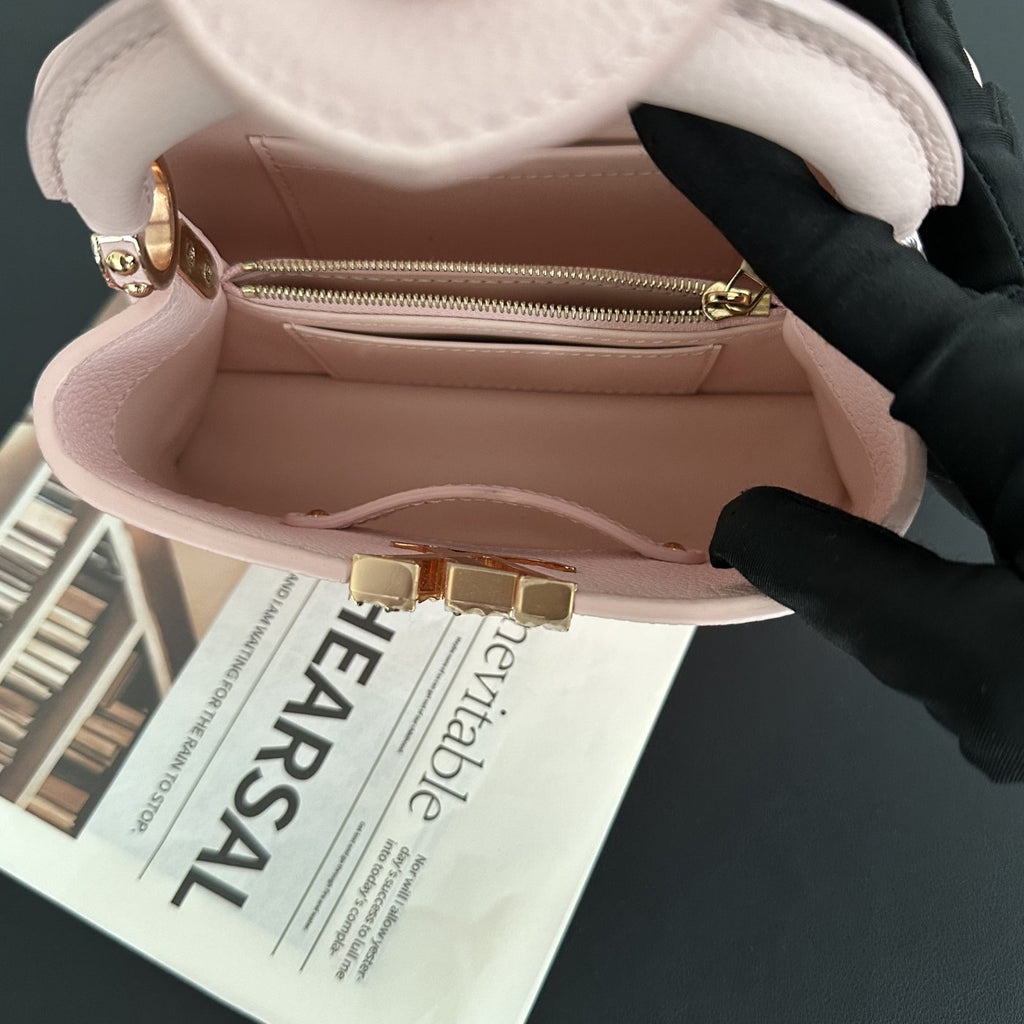 【LV】Louis Vuitton Capucines Mini Pink Taurillon Leather