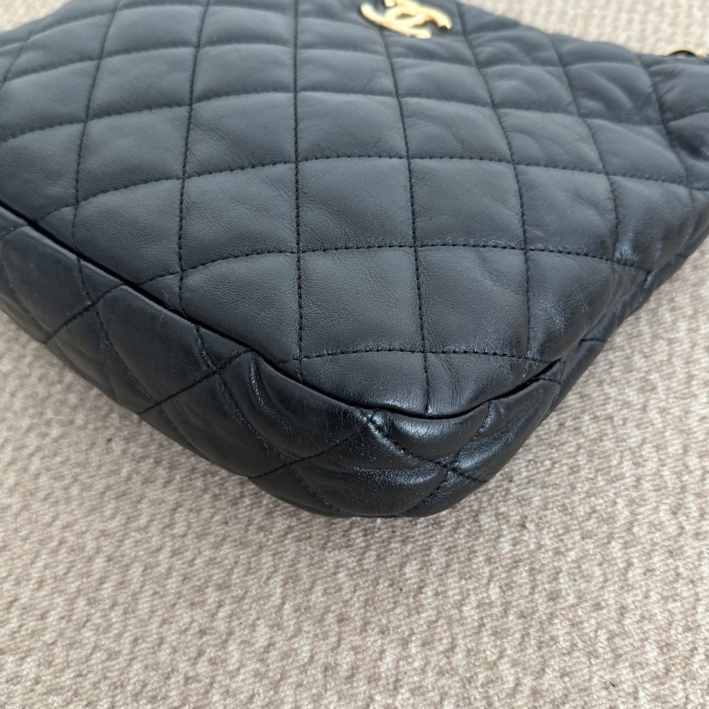 【Chanel】Chanel Hobo Underarm Bag, Black with Gold‑tone Hardware