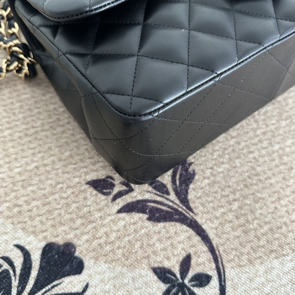 【Chanel】Black Gold Lambskin CF Jumbo