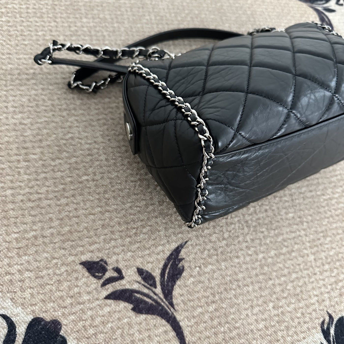 【Chanel】Chanel Black Caviar Bowling Bag with Contrast Piping, Silver-Tone Hardware-7216427