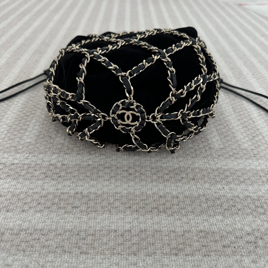 【Chanel】Chanel La Madrague, Black Velvet Mesh Tote Bag