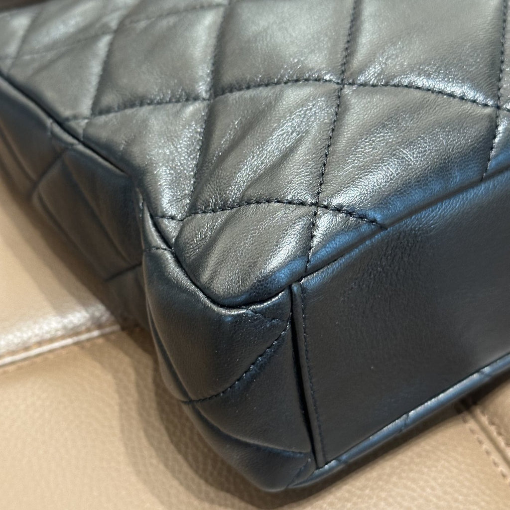 【Chanel】Chanel Black Gold Hobo Bag(23B)