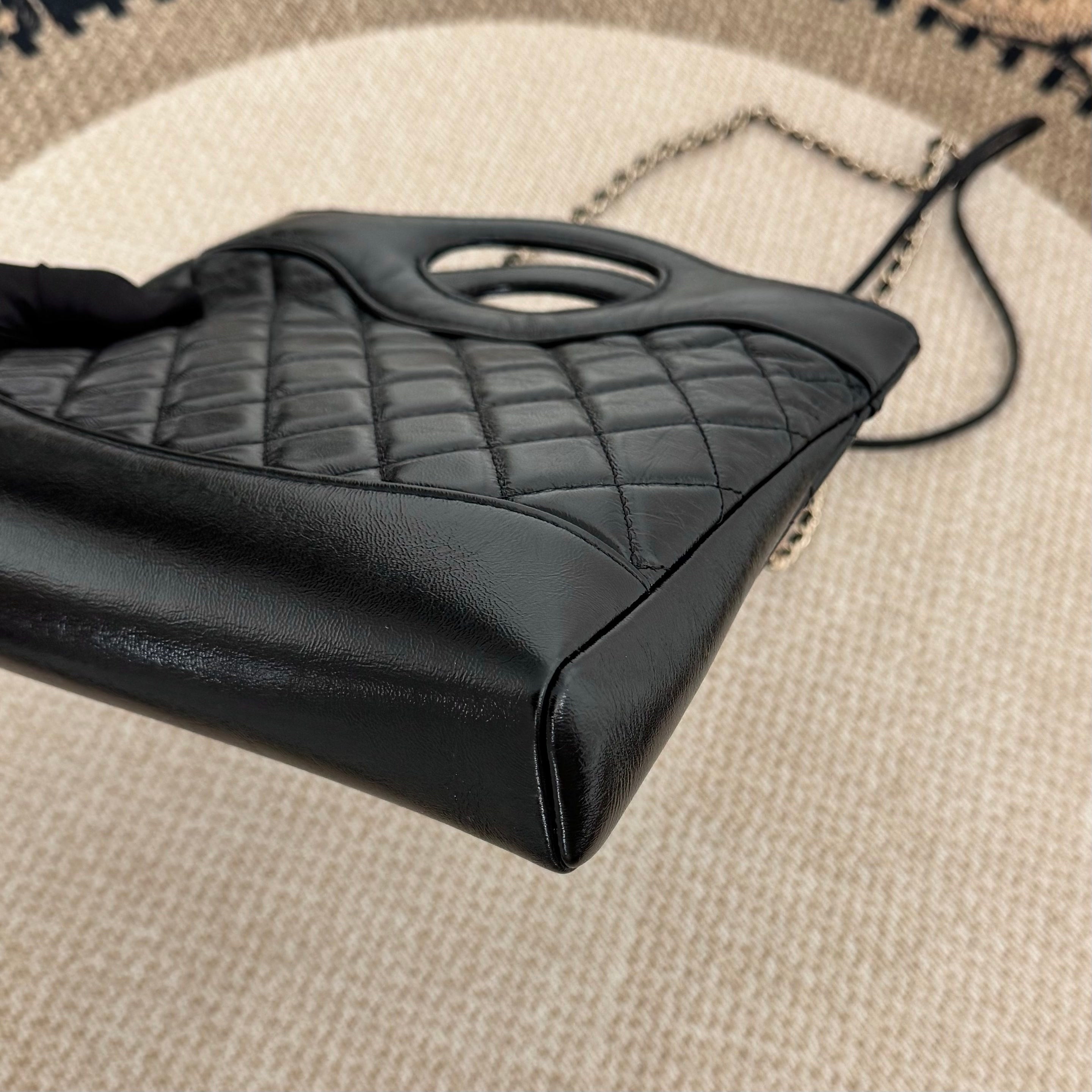 【Chanel】Chanel Black 31 Bag -02162014
