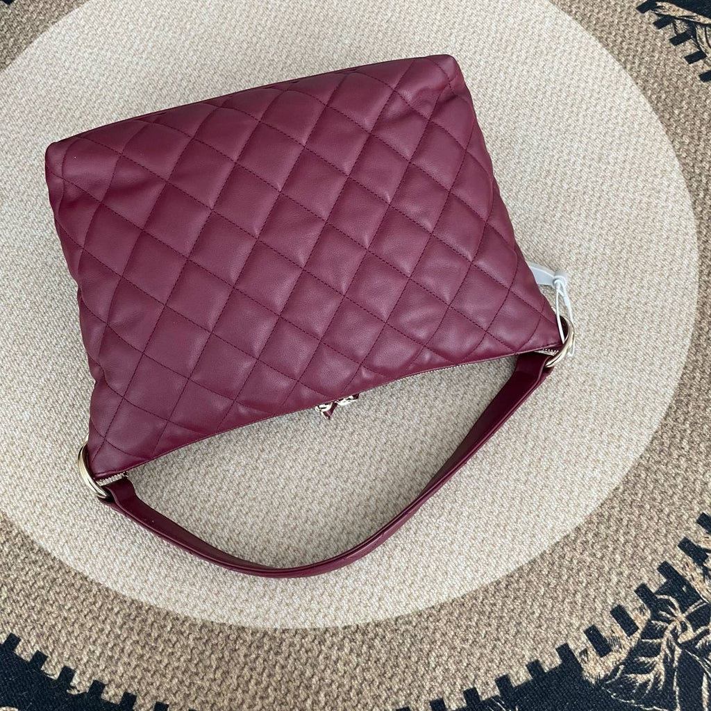 【Chanel】Chanel Hobo Underarm Bag, Red with Gold‑tone Hardware