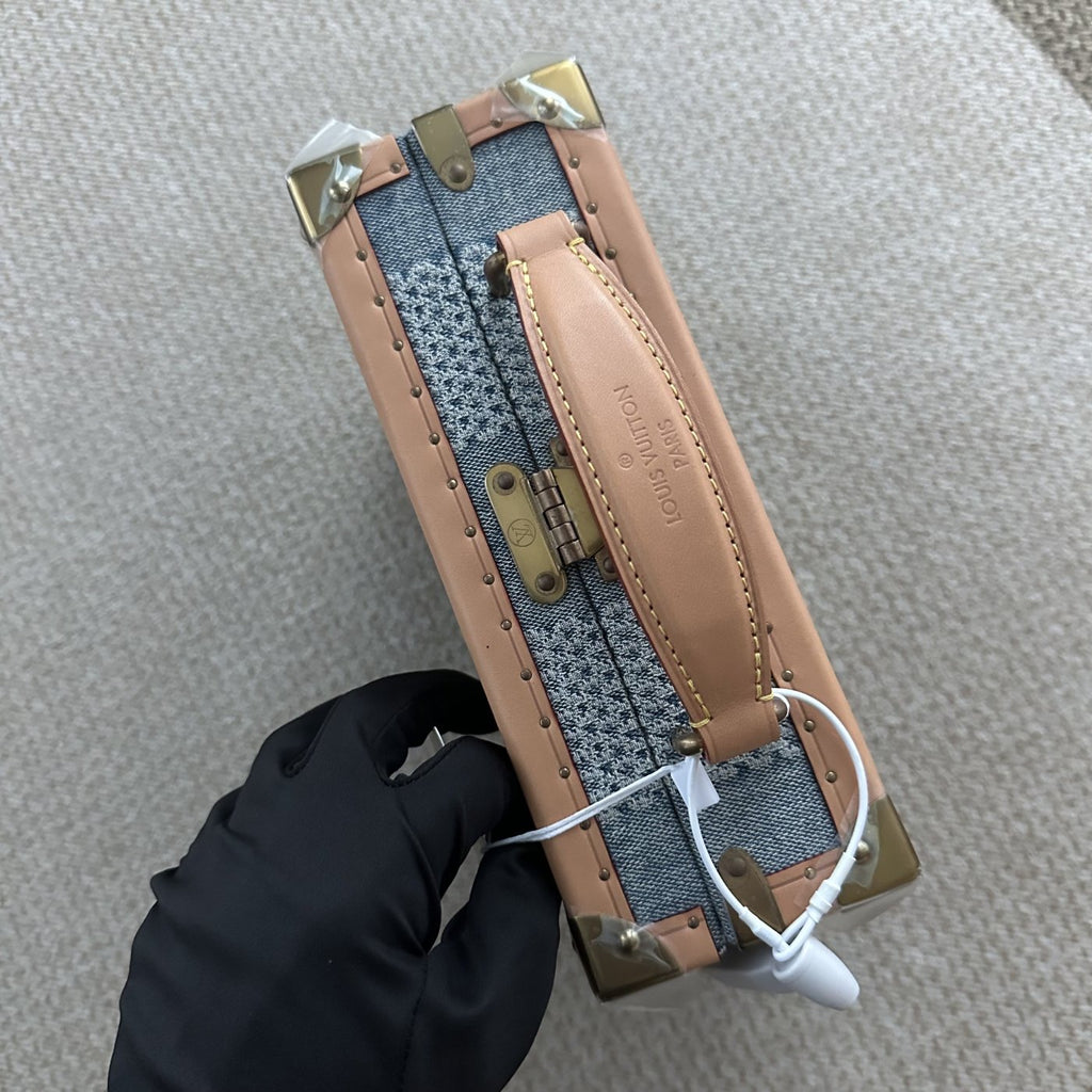 【LV】Louis Vuitton Monogram Denim Trunk