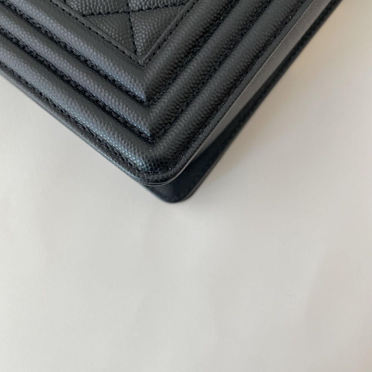 【Chanel】Chanel Black Gold Le Boy Flap Bag