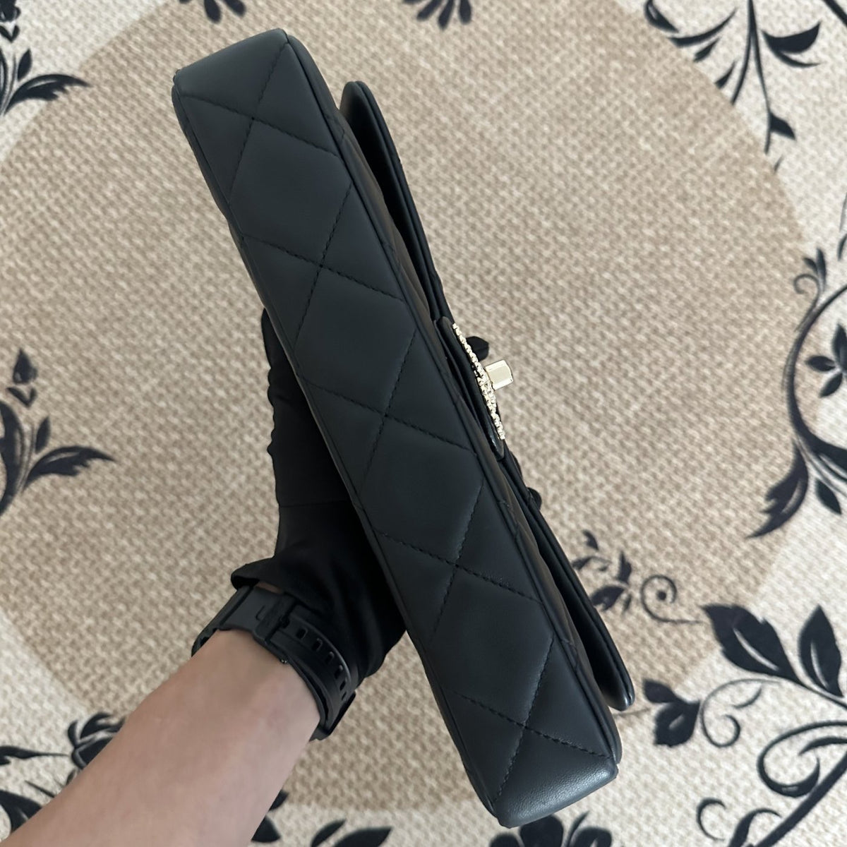 【Chanel】Chanel Black 23C Baguette Bag