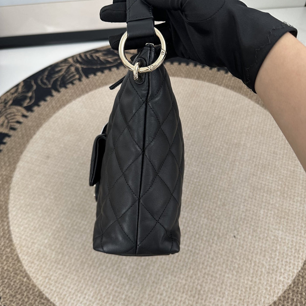 【Chanel】Chanel Black Hippie Hobo Bag