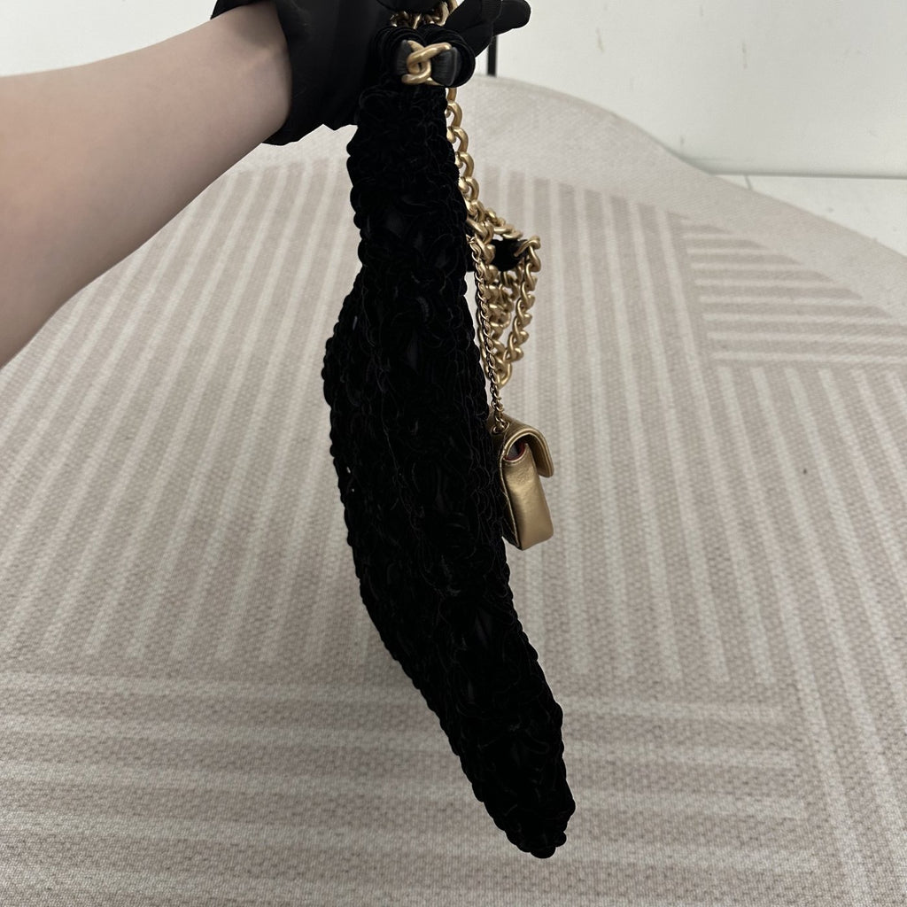 【Chanel】Chanel Black Gold Mesh Tote Mother and Child Bag