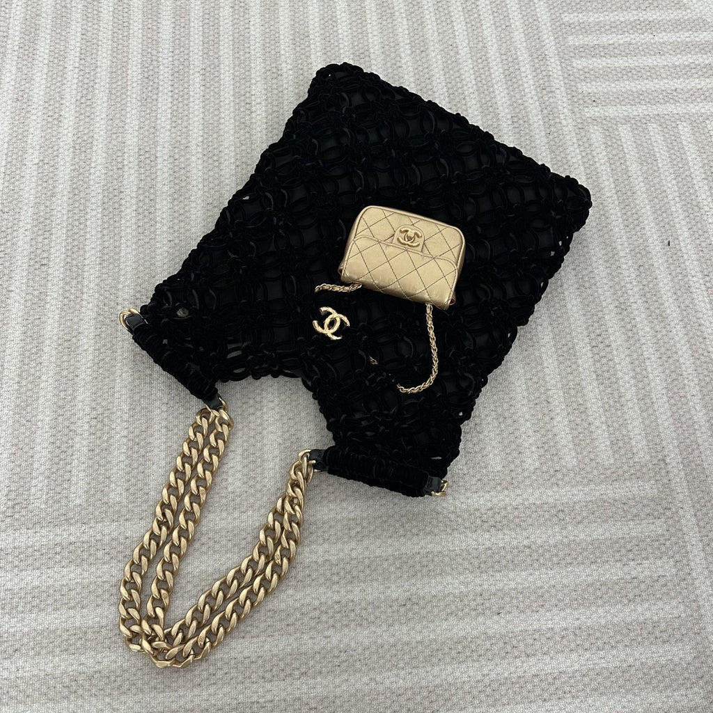 【Chanel】Chanel Black Gold Mesh Tote Mother and Child Bag