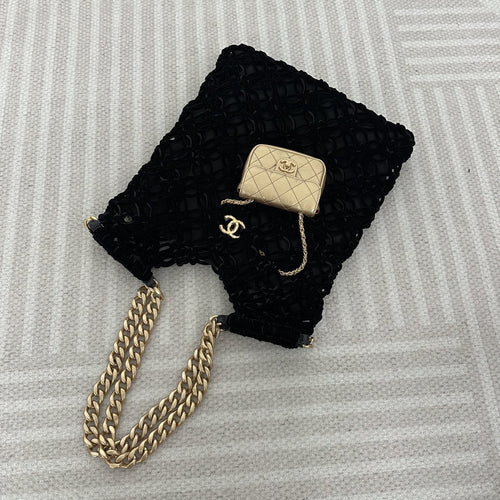 【Chanel】Chanel Black Gold Mesh Tote Mother and Child Bag