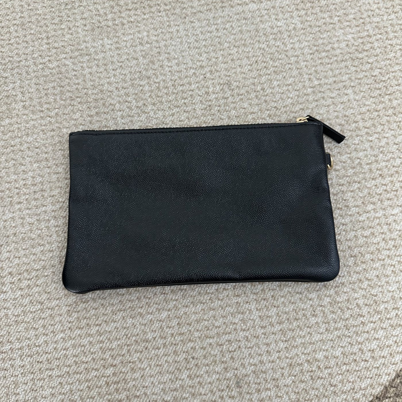 【Chanel】Chanel 25 Bag Medium Black Gold Hardware