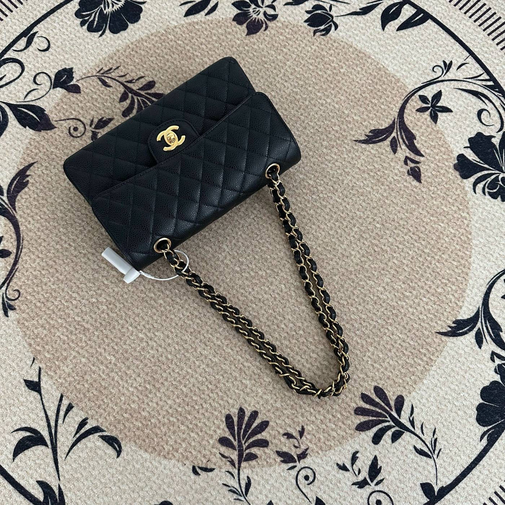 【Chanel】Chanel Small CF Classic Flap Black Caviar Gold‑tone Hardware