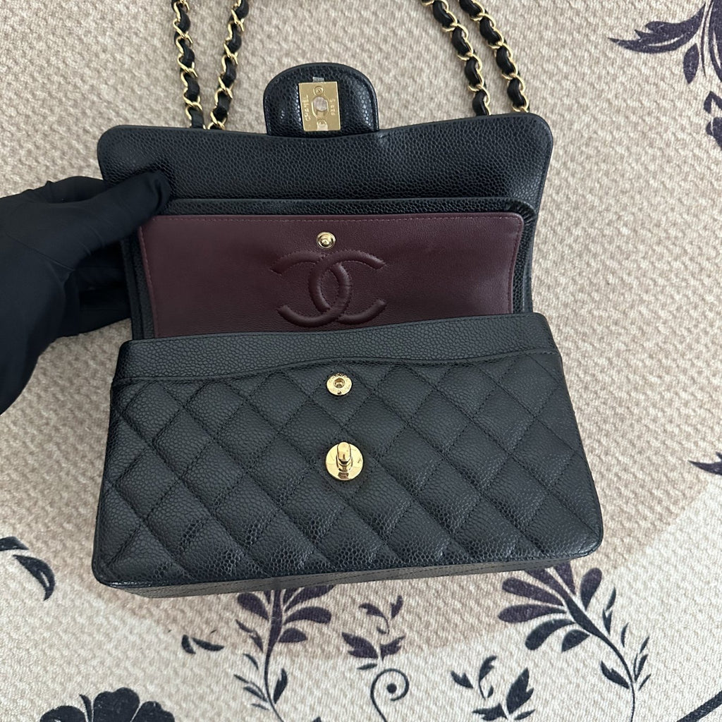 【Chanel】Chanel Small CF Classic Flap Black Caviar Gold‑tone Hardware