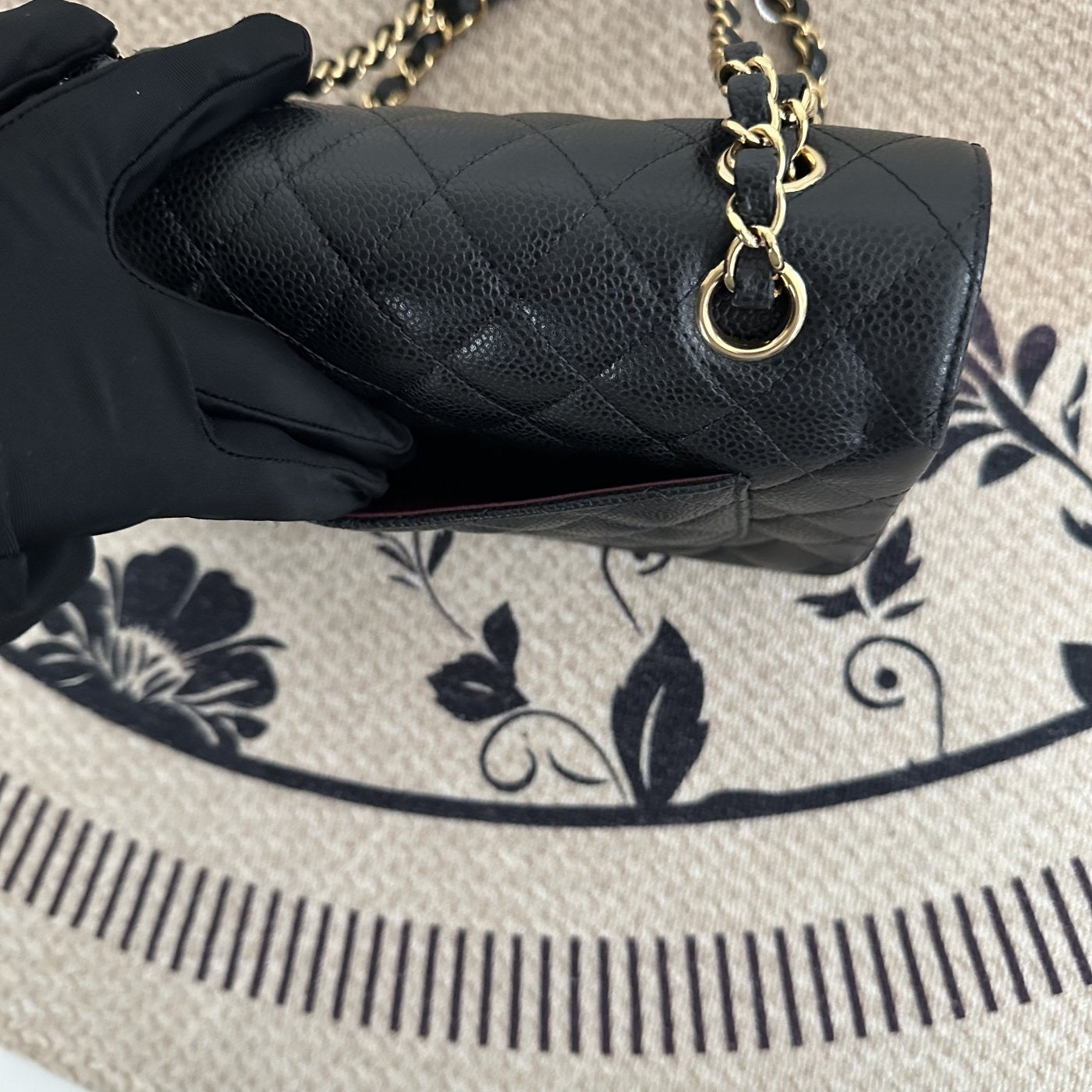 【Chanel】Chanel Small CF Classic Flap Black Caviar Gold‑tone Hardware