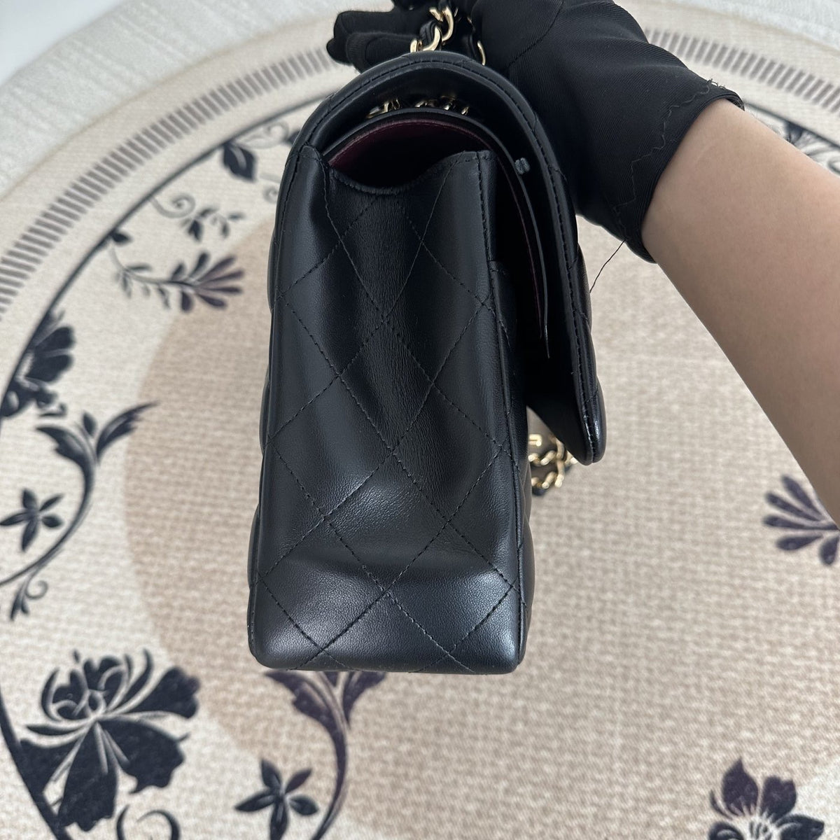 【Chanel】Black Gold Lambskin CF Jumbo