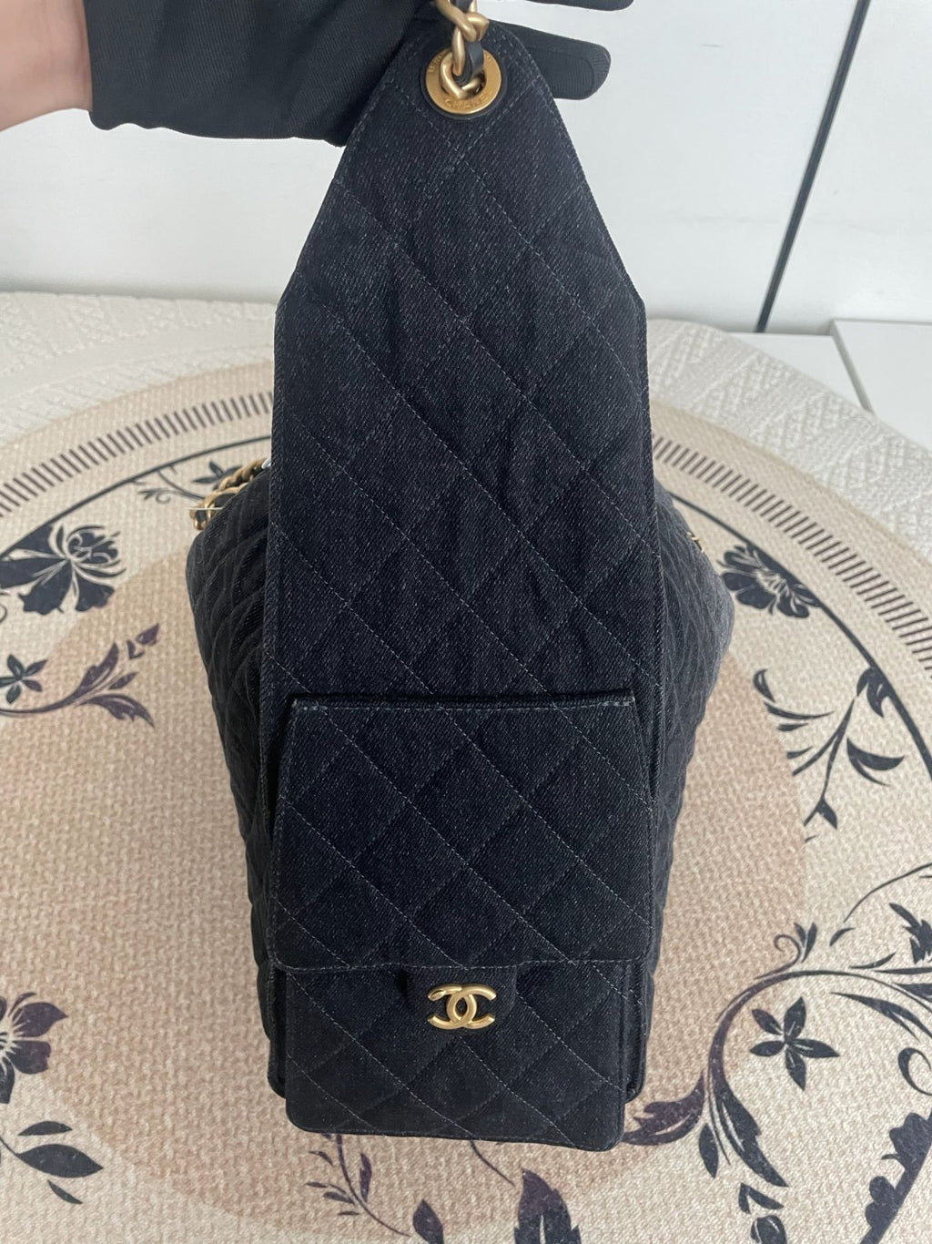 【Chanel】Chanel 25Bag Large, Black Gradient Denim