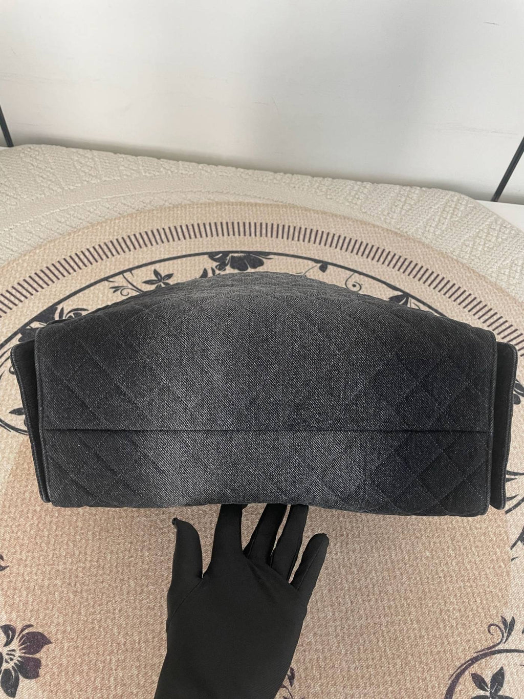 【Chanel】Chanel 25Bag Large, Black Gradient Denim