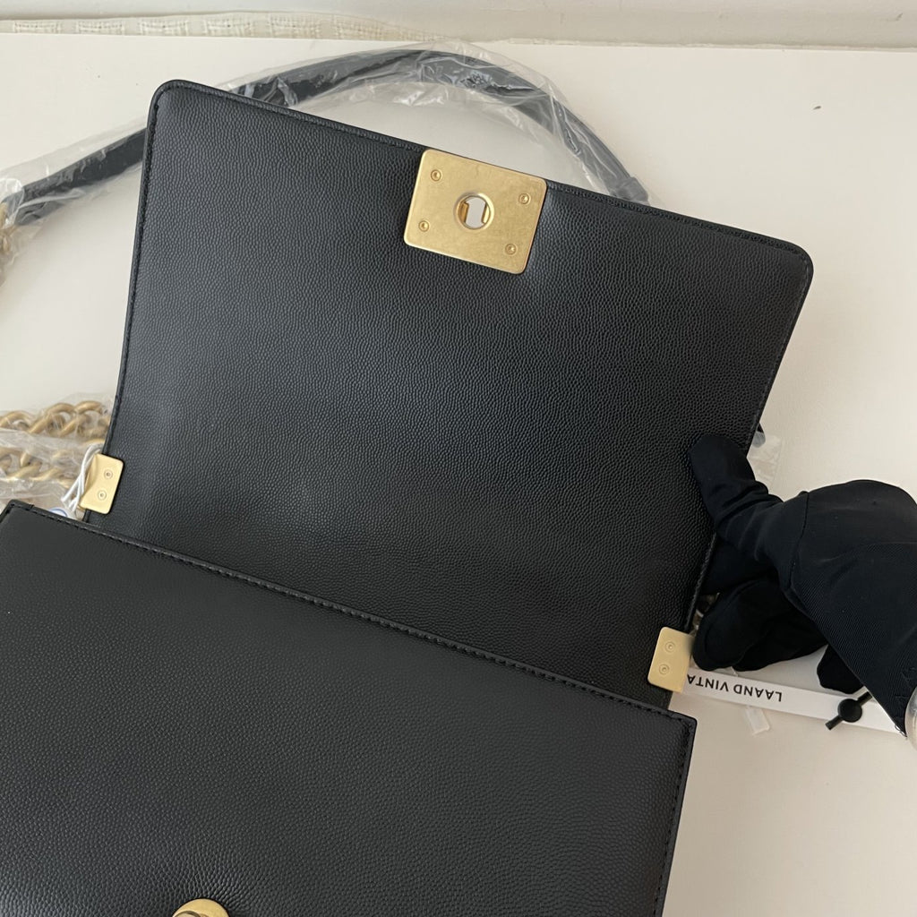 【Chanel】Chanel Black Gold Le Boy Flap Bag