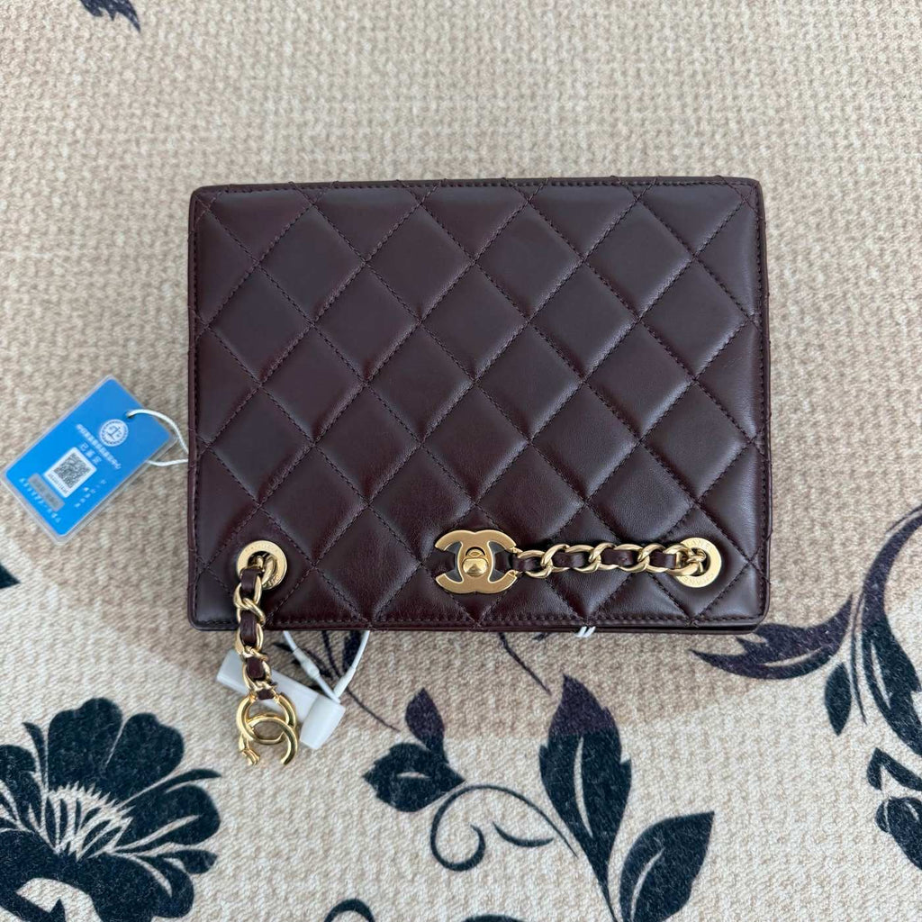 【Chanel】Chanel Red Gold Chain Tote Bag