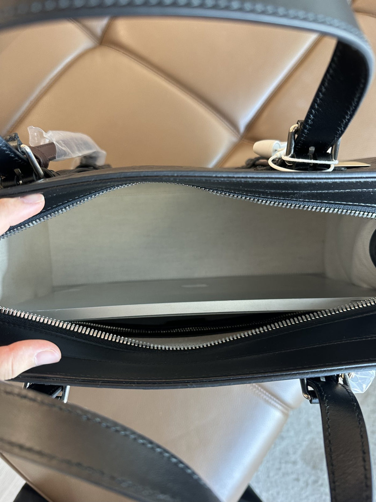 【Hermes】Hermès Kelly 28 Black Gold Hardware