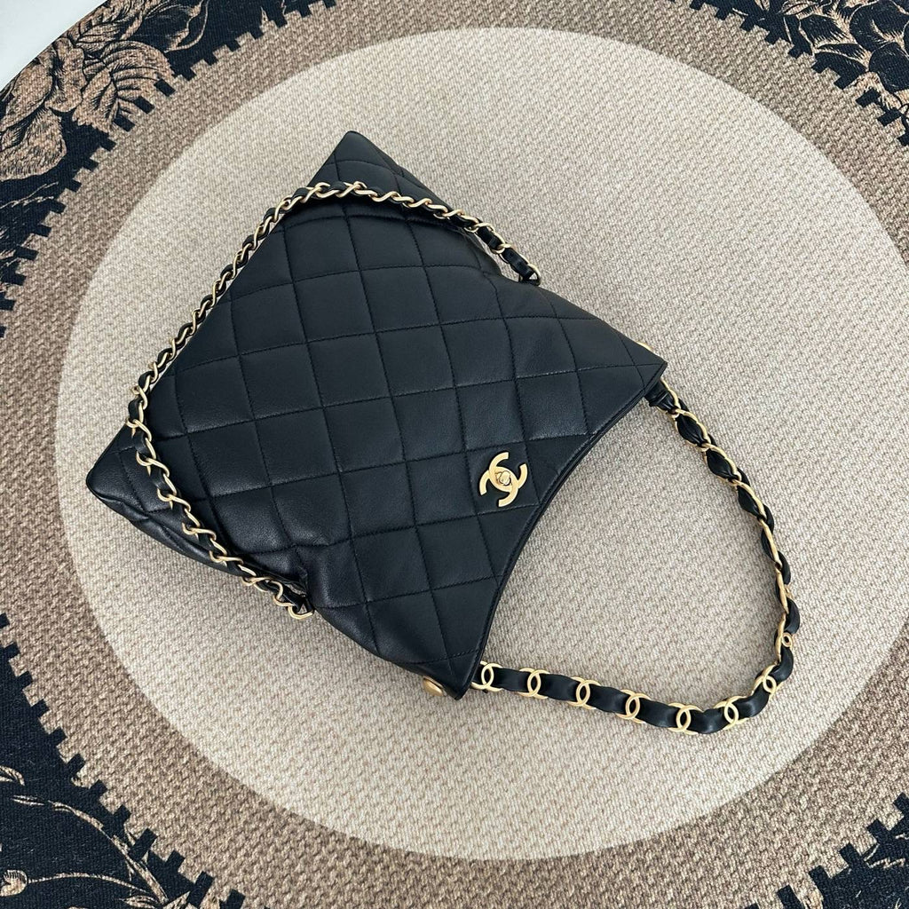 【Chanel】Chanel 24P Small Foldable Hobo Bag