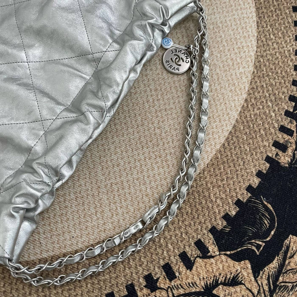 【Chanel】Chanel Small Silver 22 Bag-7209563