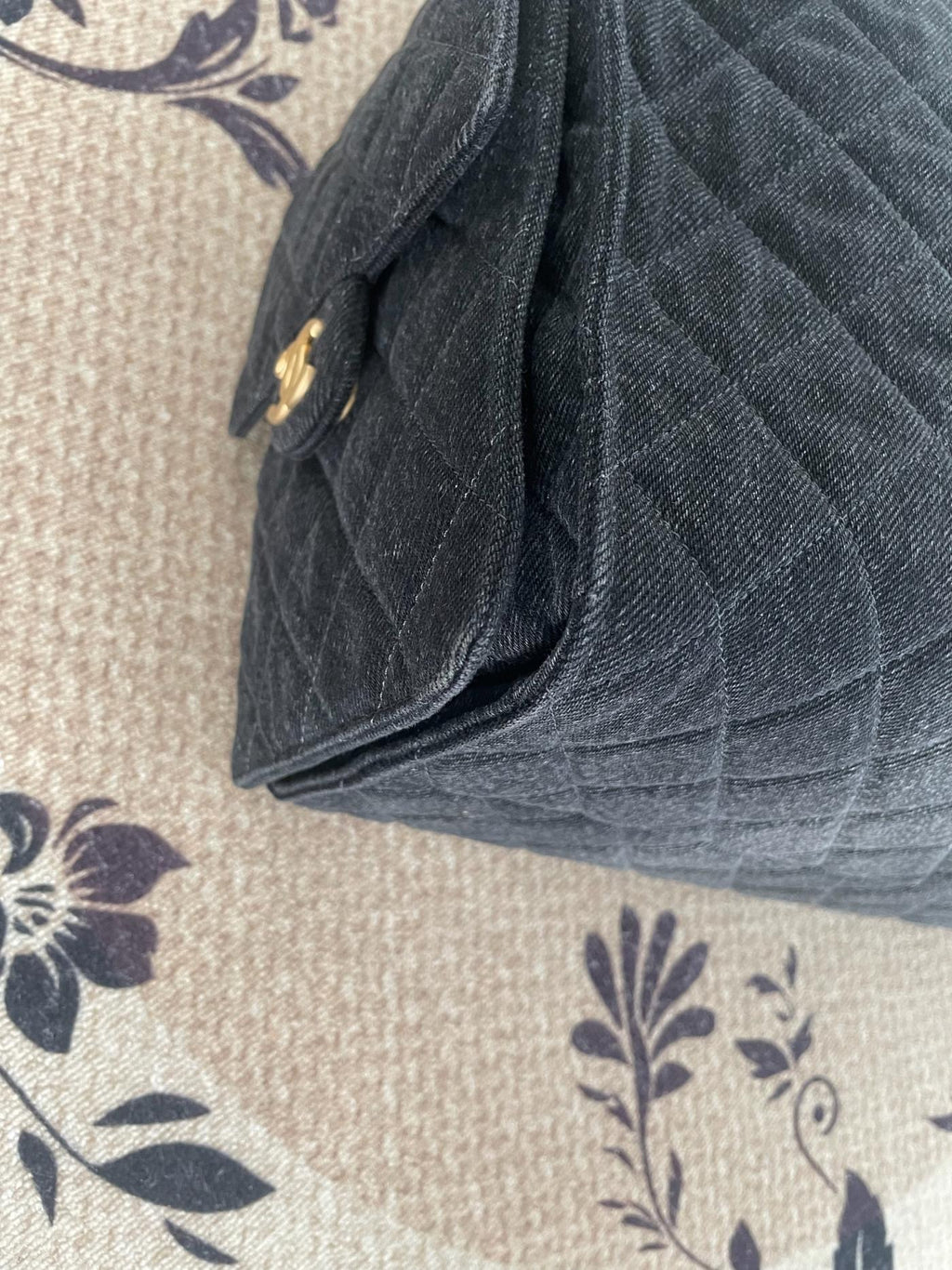 【Chanel】Chanel 25Bag Large, Black Gradient Denim