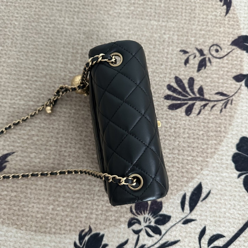 【Chanel】Chanel Black Gold Lambskin Square Mini with Ball, Chip Version