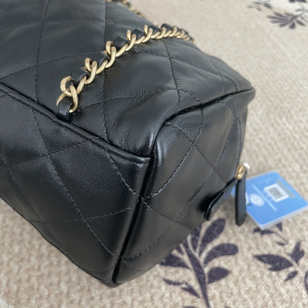 【Chanel】Chanel Bowling Bag, Calfskin & Gold-Tone Metal, Black