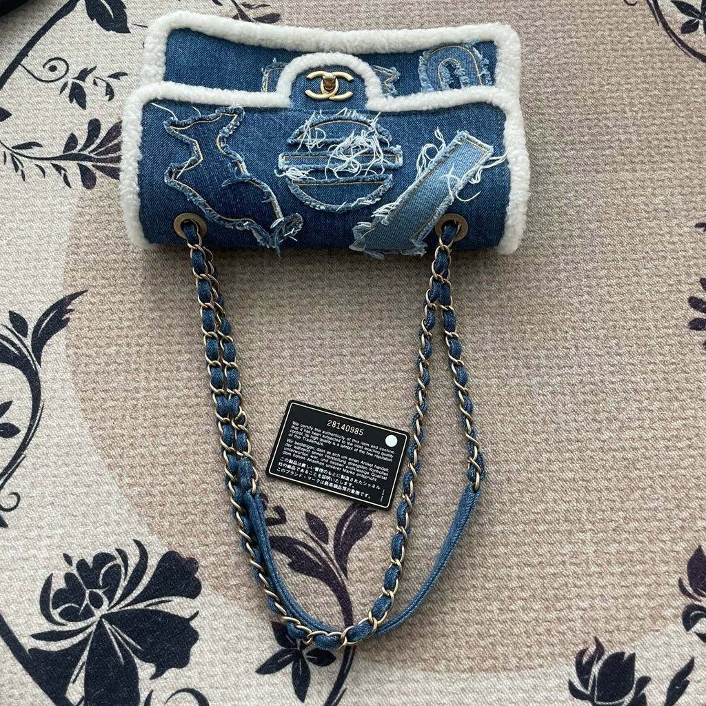 【Chanel】Chanel Blue Denim & Lambskin Classic Flap Bag