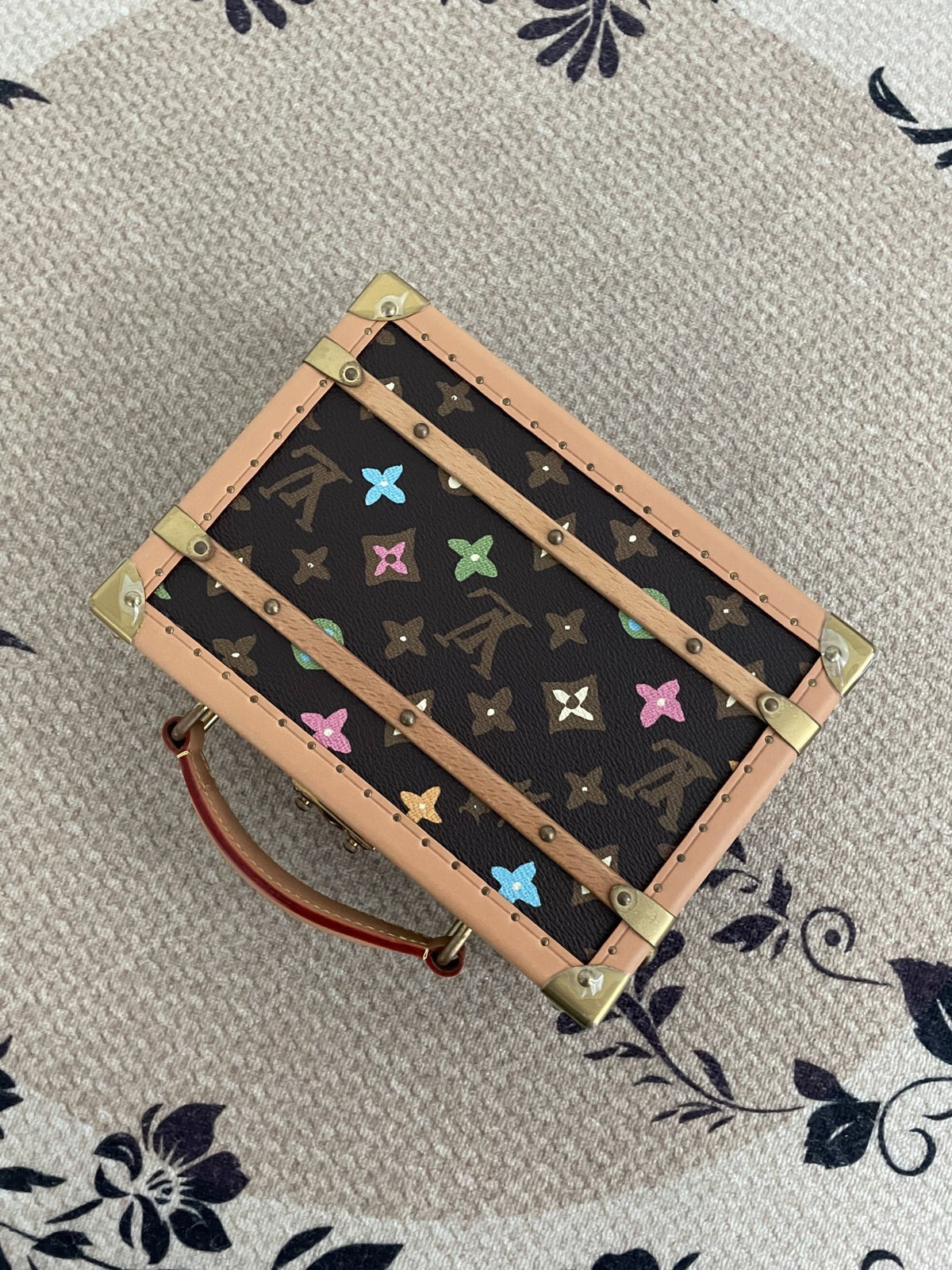 【LV】Louis Vuitton x Tyler, the Creator Hand Trunk Chocolate Craggy Monogram