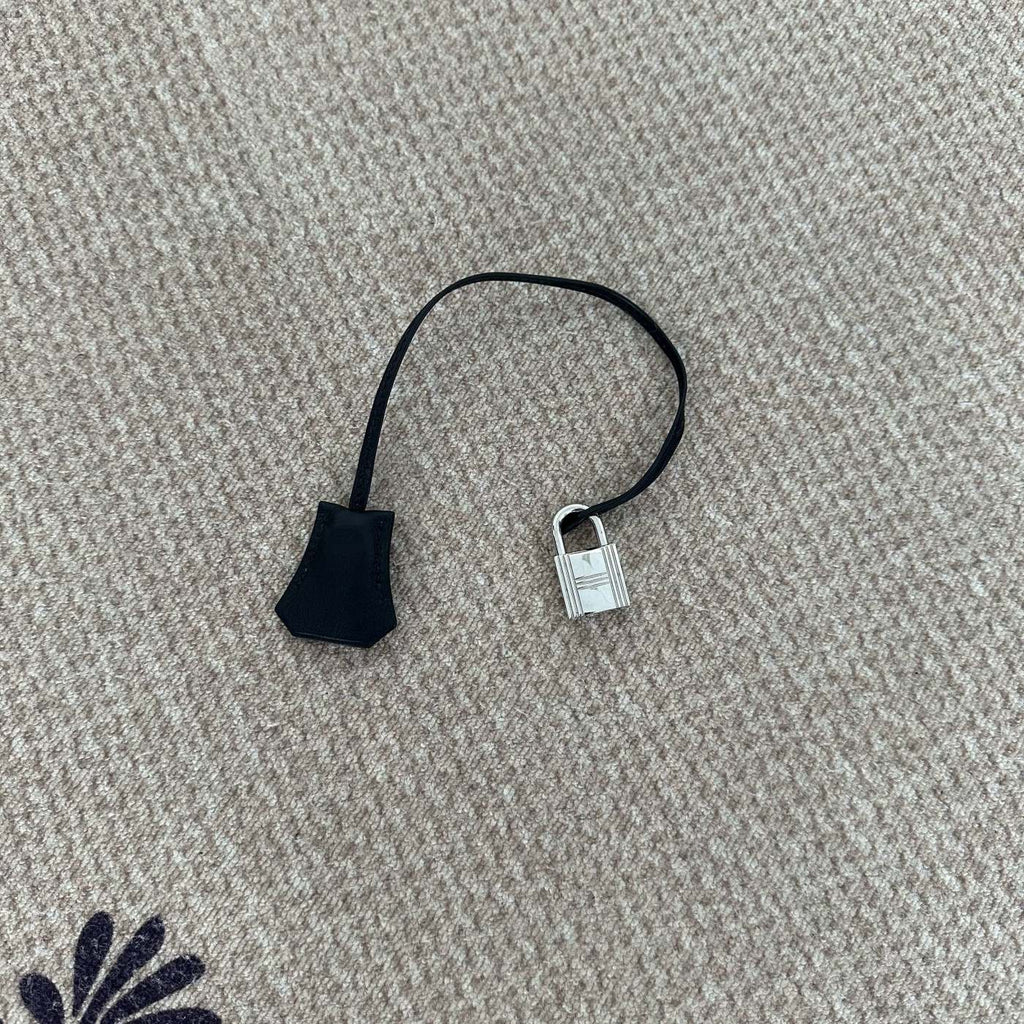 【Hermes】Hermès Black Bolide