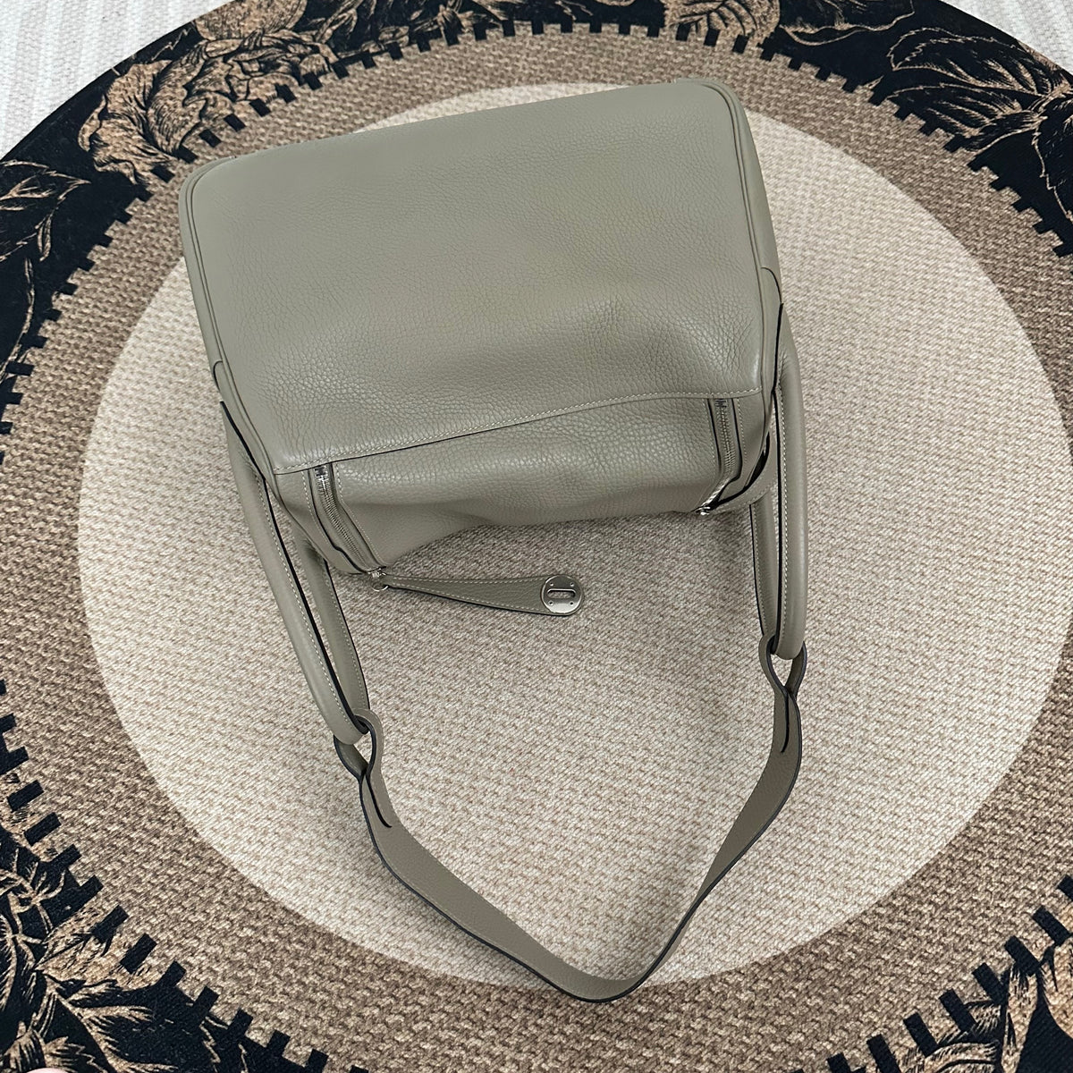 【Hermes】Hermès Lindy 30, Stamp X