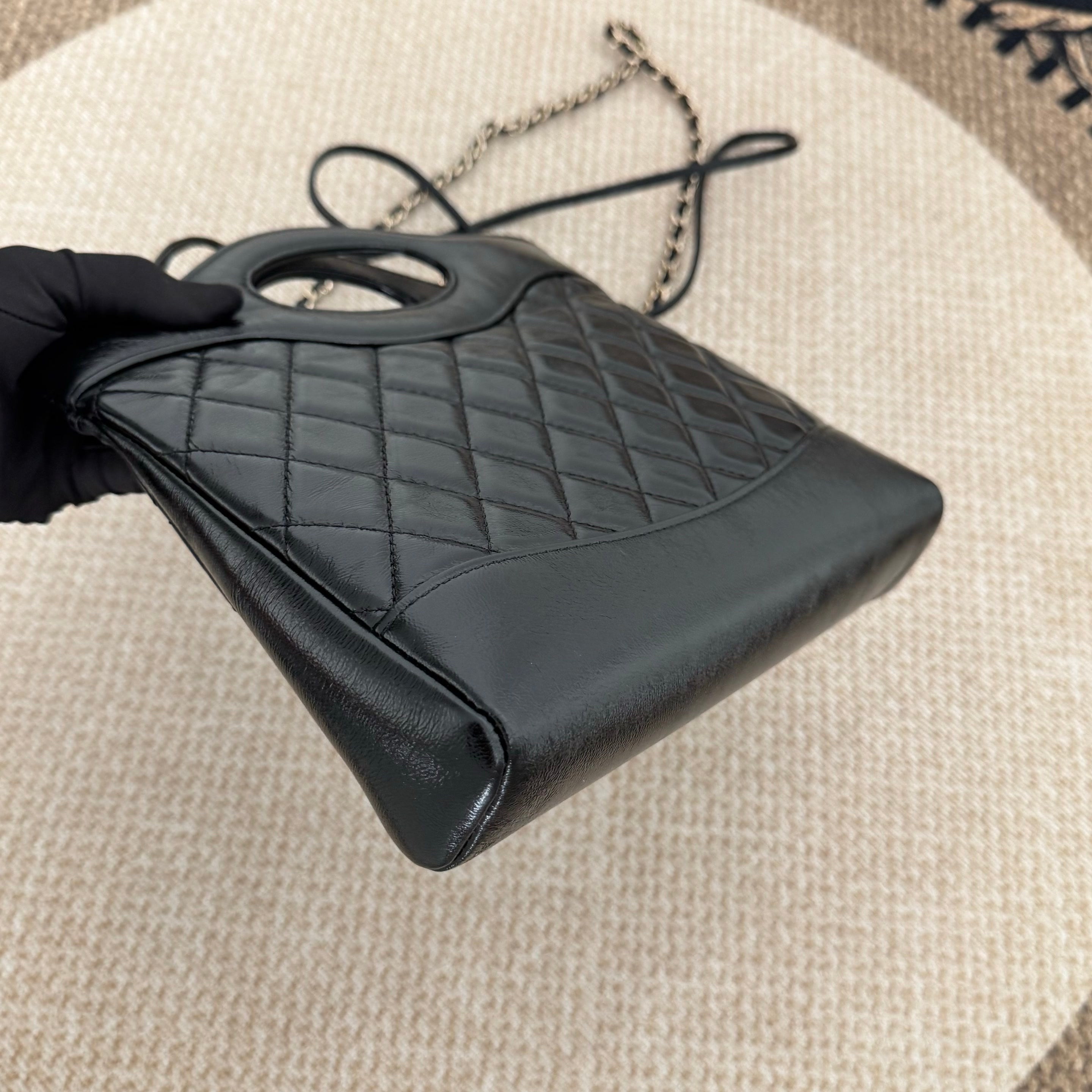 【Chanel】Chanel Black 31 Bag -02162014