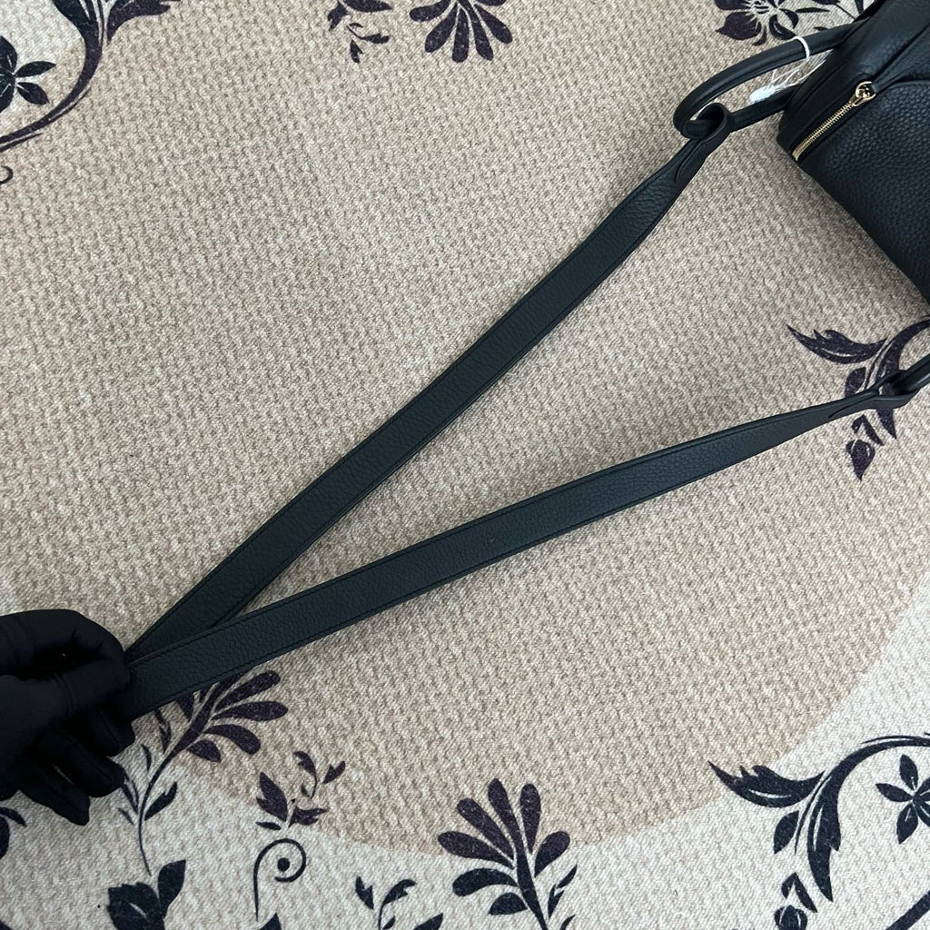 【Hermes】Hermès Black Lindy Gold Hardware