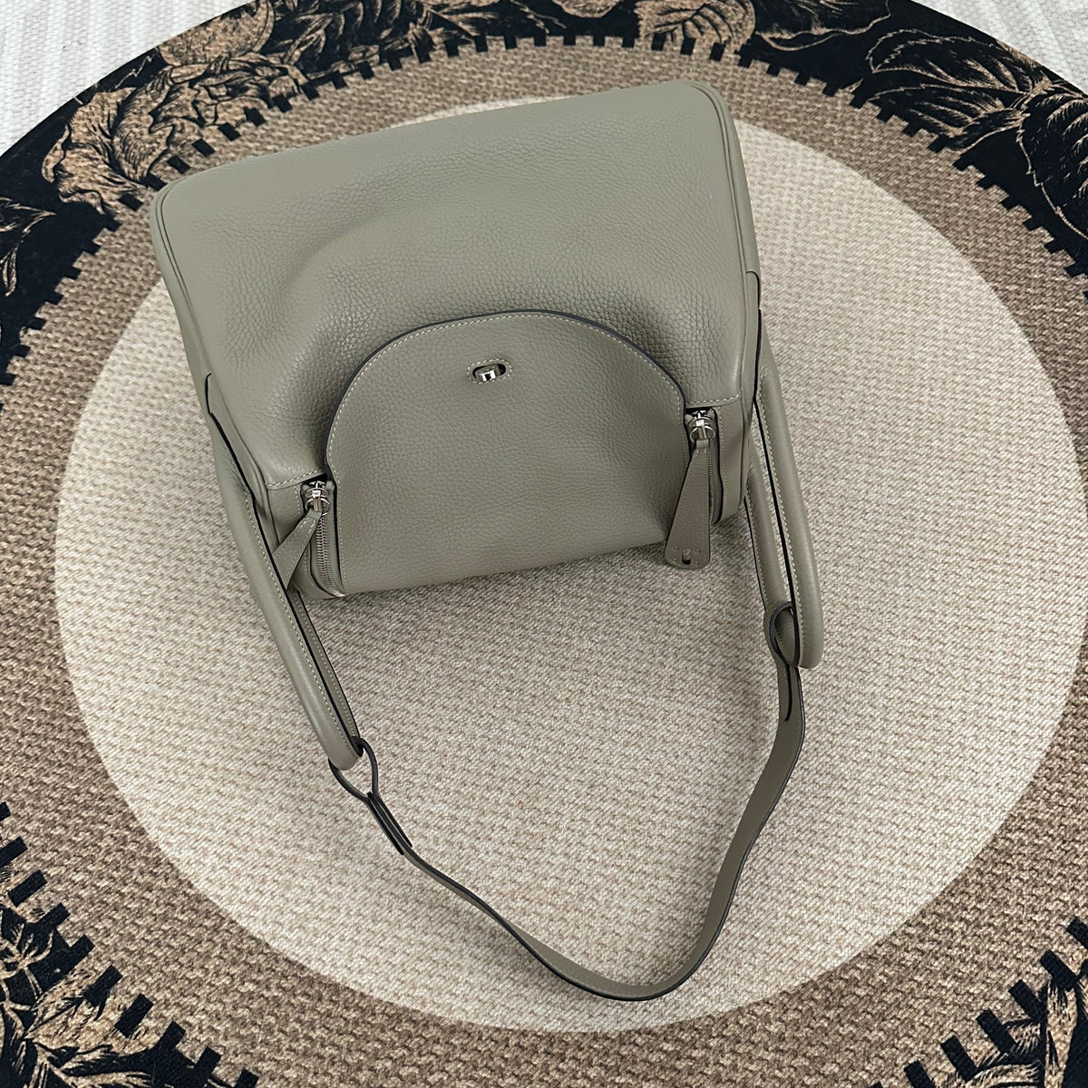 【Hermes】Hermès Lindy 30, Stamp X