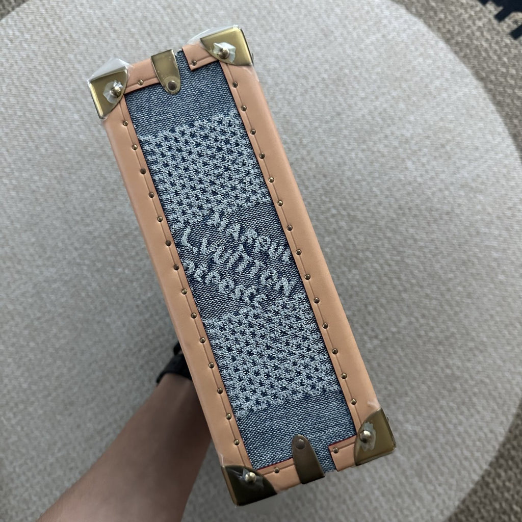 【LV】Louis Vuitton Monogram Denim Trunk