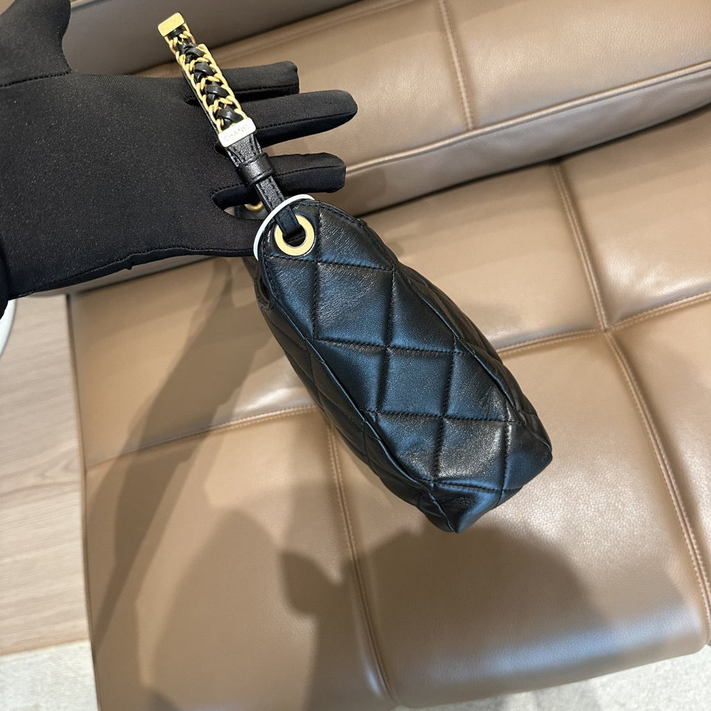 【Chanel】Chanel Black Gold Hobo Bag(23B)