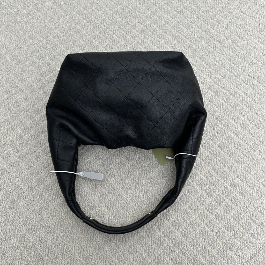 【Chanel】Chanel Small Hobo Bag, Black Caviar, Gold-Tone Hardware-7212709