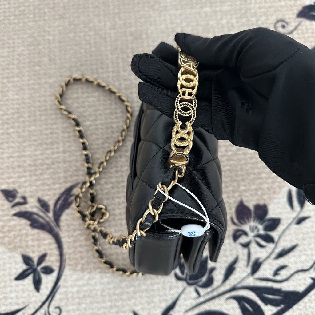 【Chanel】Chanel Mini Square Flap Bag With Top Handle