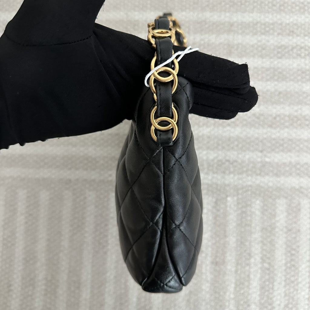 【Chanel】Chanel Hobo Bag, Black Caviar, Gold-Tone Hardware-7210671A