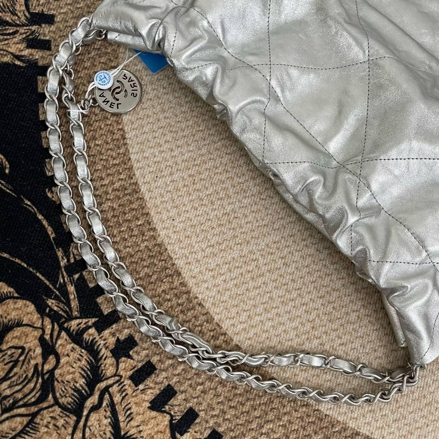 【Chanel】Chanel Small Silver 22 Bag-7209563