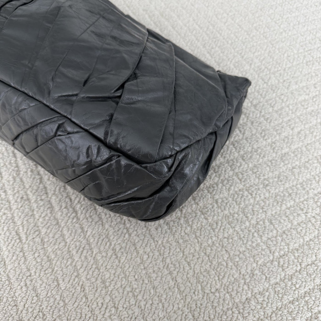 【Chanel】Chanel Grey Waxed Crumpled Calfskin Airlines Bag with Silver-Tone Hardware