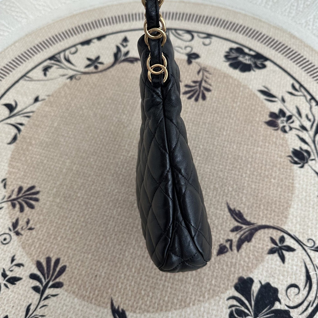 【Chanel】Chanel Hobo Underarm Bag, Black with Gold‑tone Hardware