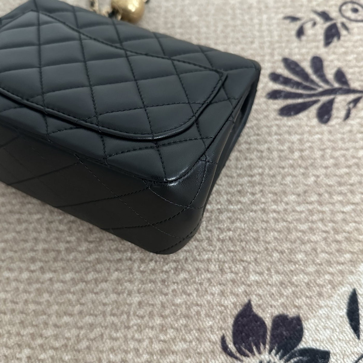 【Chanel】Chanel Black Gold Lambskin Square Mini with Ball, Chip Version