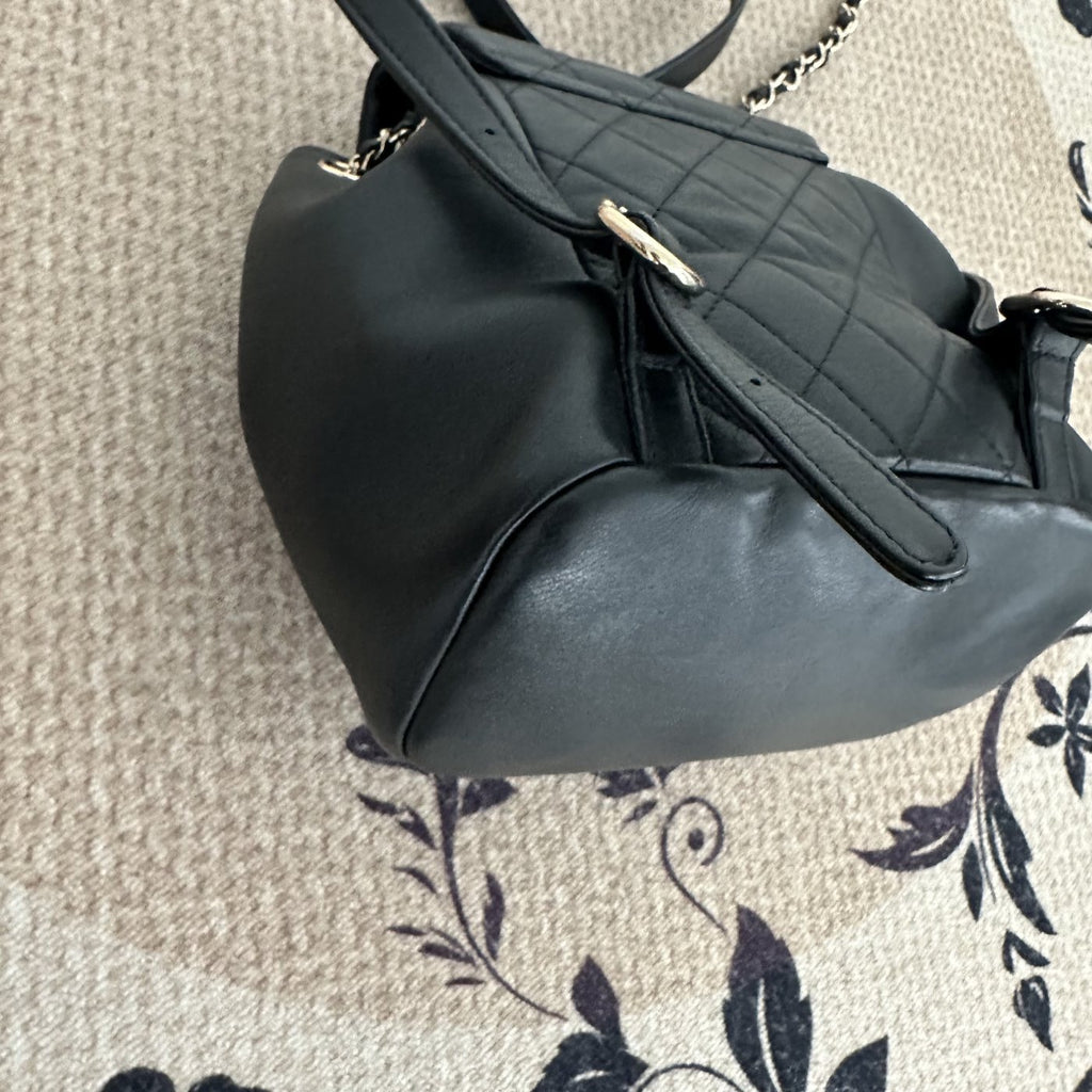 【Chanel】Chanel Black Caviar Duma Backpack, Gold-Tone Hardware-7216141