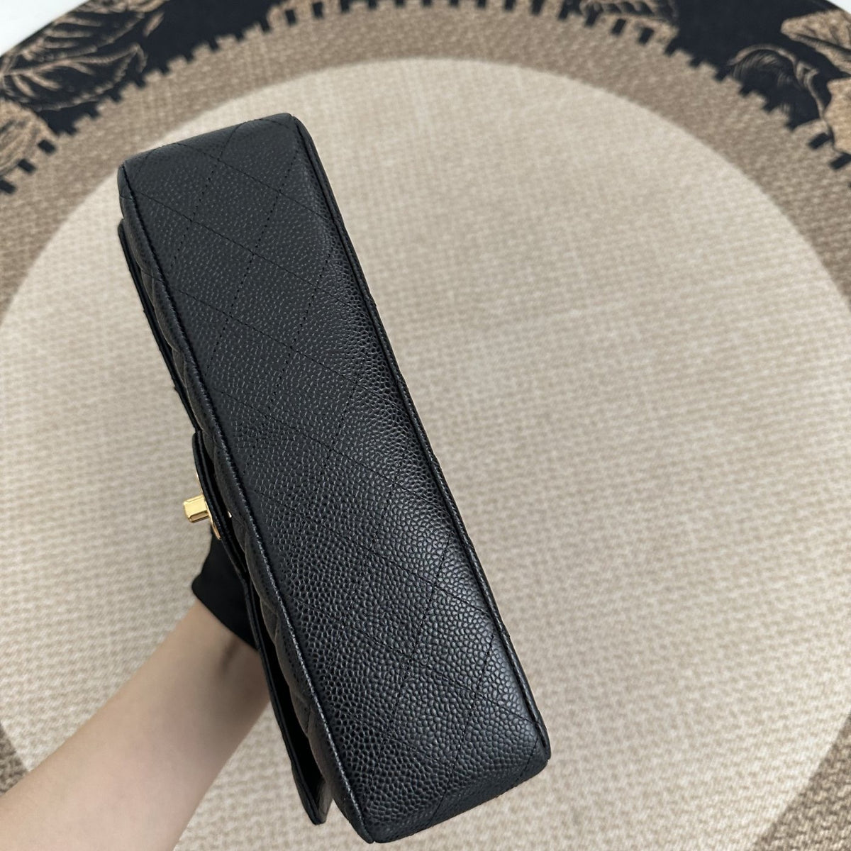 【Chanel】Chanel Black Caviar Classic Double Flap Bag, Gold-Tone Hardware-7212231LD