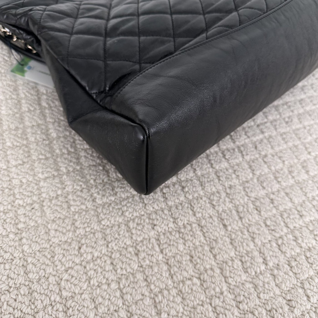 【Chanel】Chanel Black Gold 31 Shopping Bag(large)